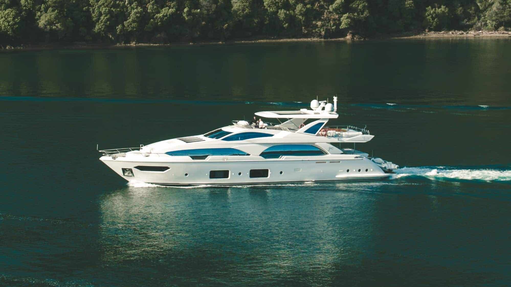 buy boats and yachts in panama with bitcoin and crypto