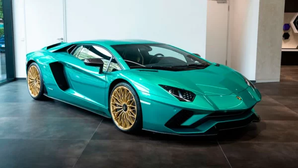 Lamborghini Aventador for sale with Bitcoin at Panacrypto