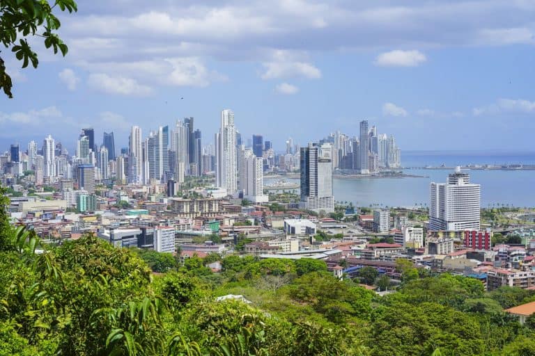 Panamá vs. Belice: La guía definitiva para expatriados