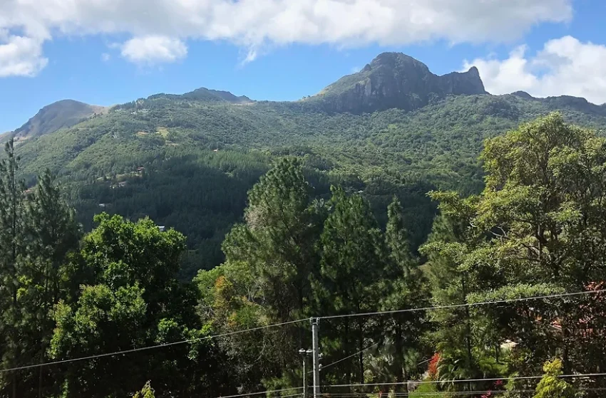 panama mountain home for sale